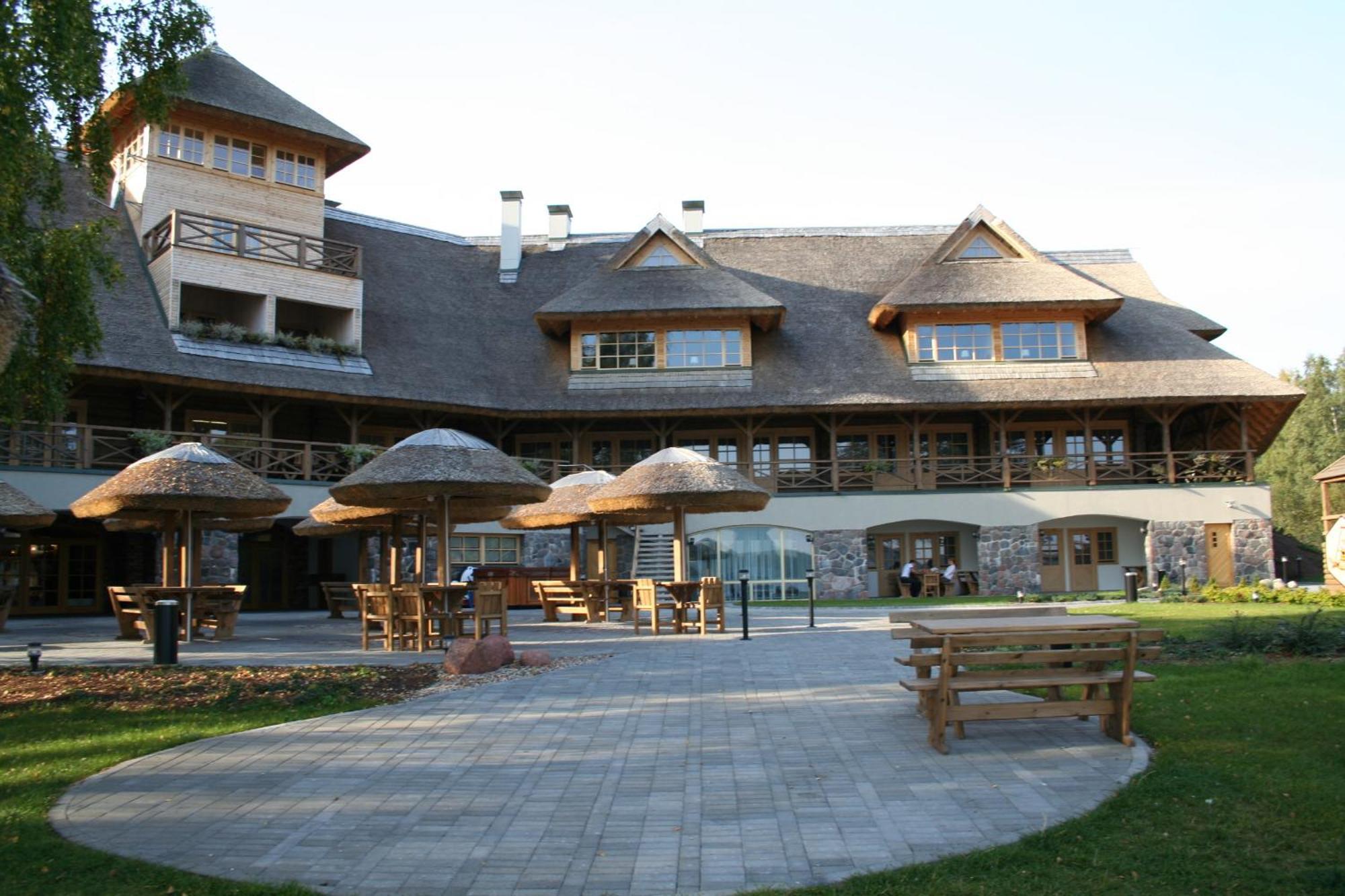 Porto Resort Lilaste Exterior photo