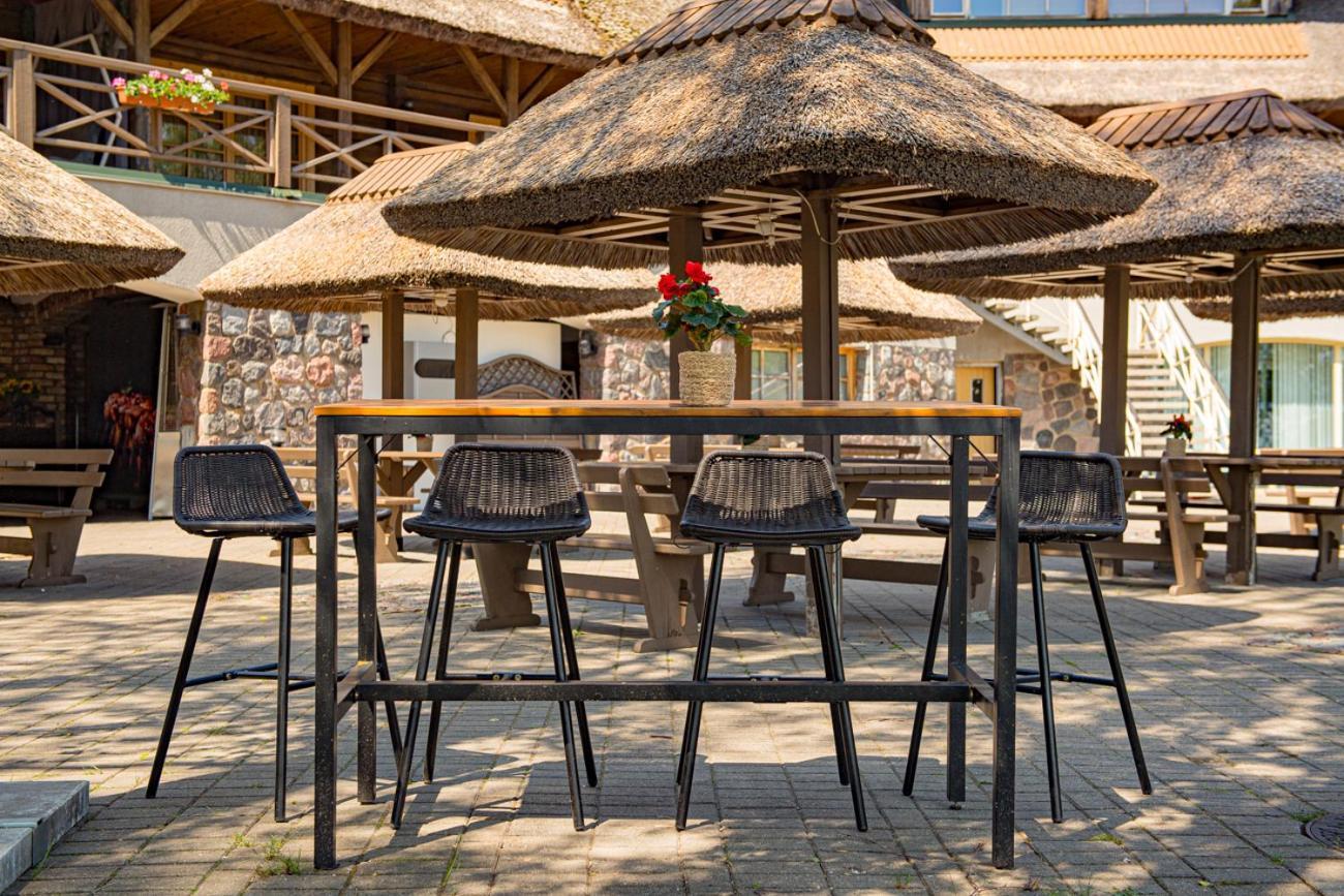 Porto Resort Lilaste Exterior photo