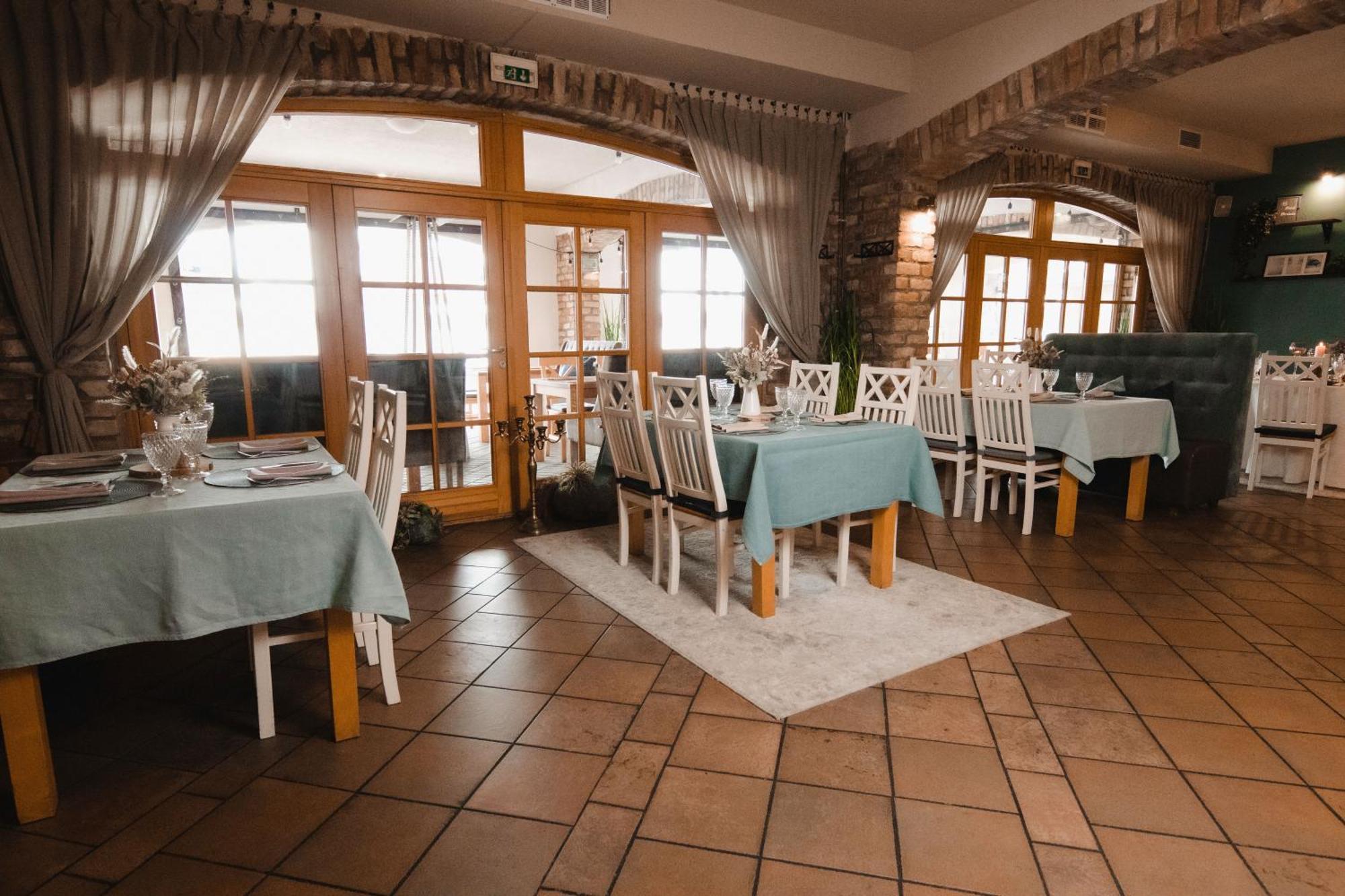 Porto Resort Lilaste Exterior photo
