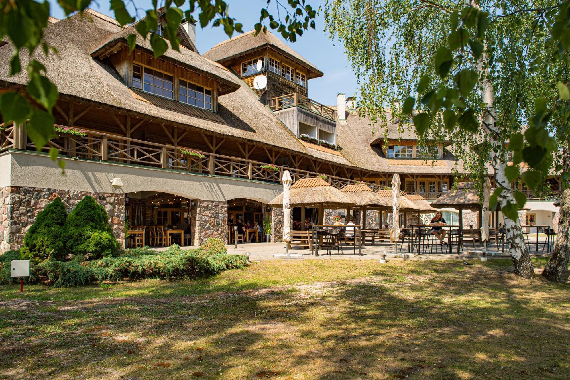 Porto Resort Lilaste Exterior photo